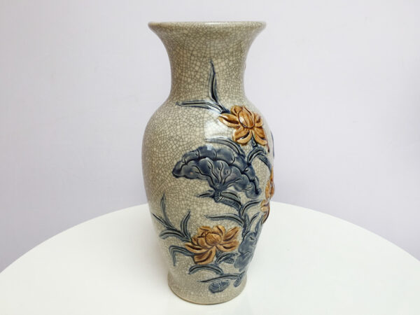 Lọ hoa thờ men rạn hoa sen miệng tròn cao 22cm 2